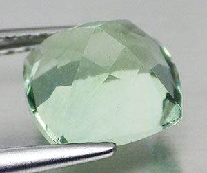 Piedra natural de fluorita verde en forma de cojín de 2,69 ct. - 2