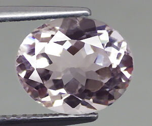 Piedra preciosa de goshenita genuina natural hermosa y brillante de 2,46 ct