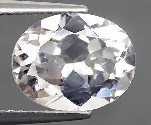 Piedra preciosa de goshenita natural lujosa grande de 3,24 quilates con brillo superior
