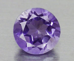 Delightfully beautiful 4mm round natural untreated iolite gemstone
