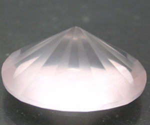 Piedra preciosa de cuarzo rosa natural muy grande de 21,99 ct - 2