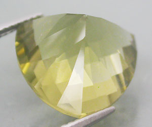 Piedra preciosa de cuarzo dorado perfecto de lujo grande de 8,59 ct - 2