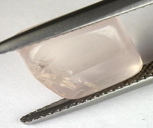 Hermosa piedra preciosa de cuarzo rosa natural sin tratar de 6,10 quilates - 3