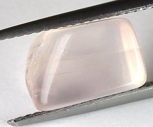 Hermosa piedra preciosa de cuarzo rosa natural sin tratar de 6,10 quilates