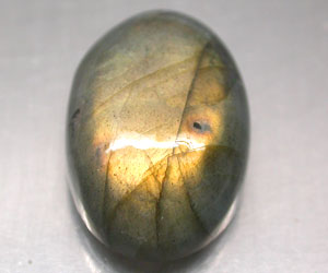 Labradorita natural de lujo muy grande de 26,13 ct