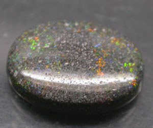 Piedra preciosa de ópalo negro natural única grande de 4,07 ct - 2