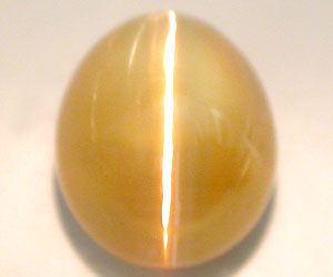 Ópalo de ojo de gato natural muy raro de 3,46 ct