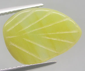 Piedra preciosa de ópalo grande única grabada a mano de 3,22 ct