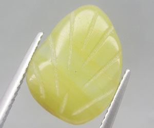 Piedra preciosa de ópalo grande única grabada a mano de 3,22 ct - 2