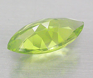 Piedra preciosa de peridoto genuino de alta calidad de 1,64 ct - 2