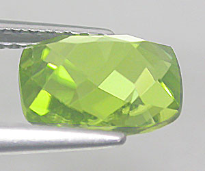 Piedra preciosa de peridoto genuino de alta calidad de lujo de 1,67 ct - 2