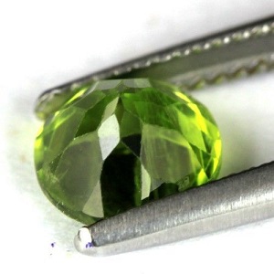 Piedra preciosa de peridoto auténtica redonda grande y lujosa de 7,7 mm de 2,10 ct - 2