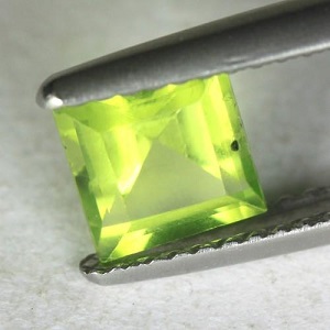 Piedra preciosa de peridoto natural de alta calidad de lujo de 1,25 ct - 3