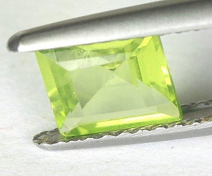 Piedra preciosa de peridoto natural sin tratar de lujo de 1,03 ct - 3