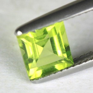 Piedra preciosa de peridoto de alta calidad muy hermosa de 1,27 ct - 3