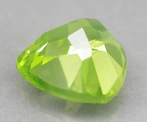 1,35 ct muy hermosa trillón de piedras preciosas de peridoto natural - 2