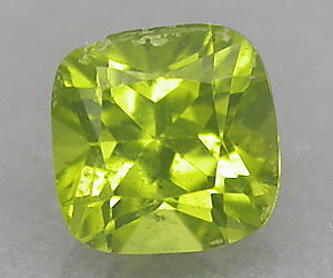 Precioso peridoto natural genuino en forma de cojín
