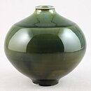 Isak Isaksson (2020) Unique Vase with Green Crystalline Glaze 12 cm