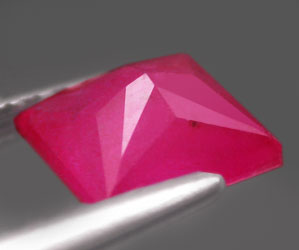 0.81 ct Luxurious top quality genuine natural ruby gemstone - 2