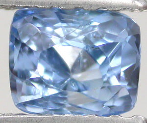 0.66 ct Extremely rare natural untreated blue sapphire