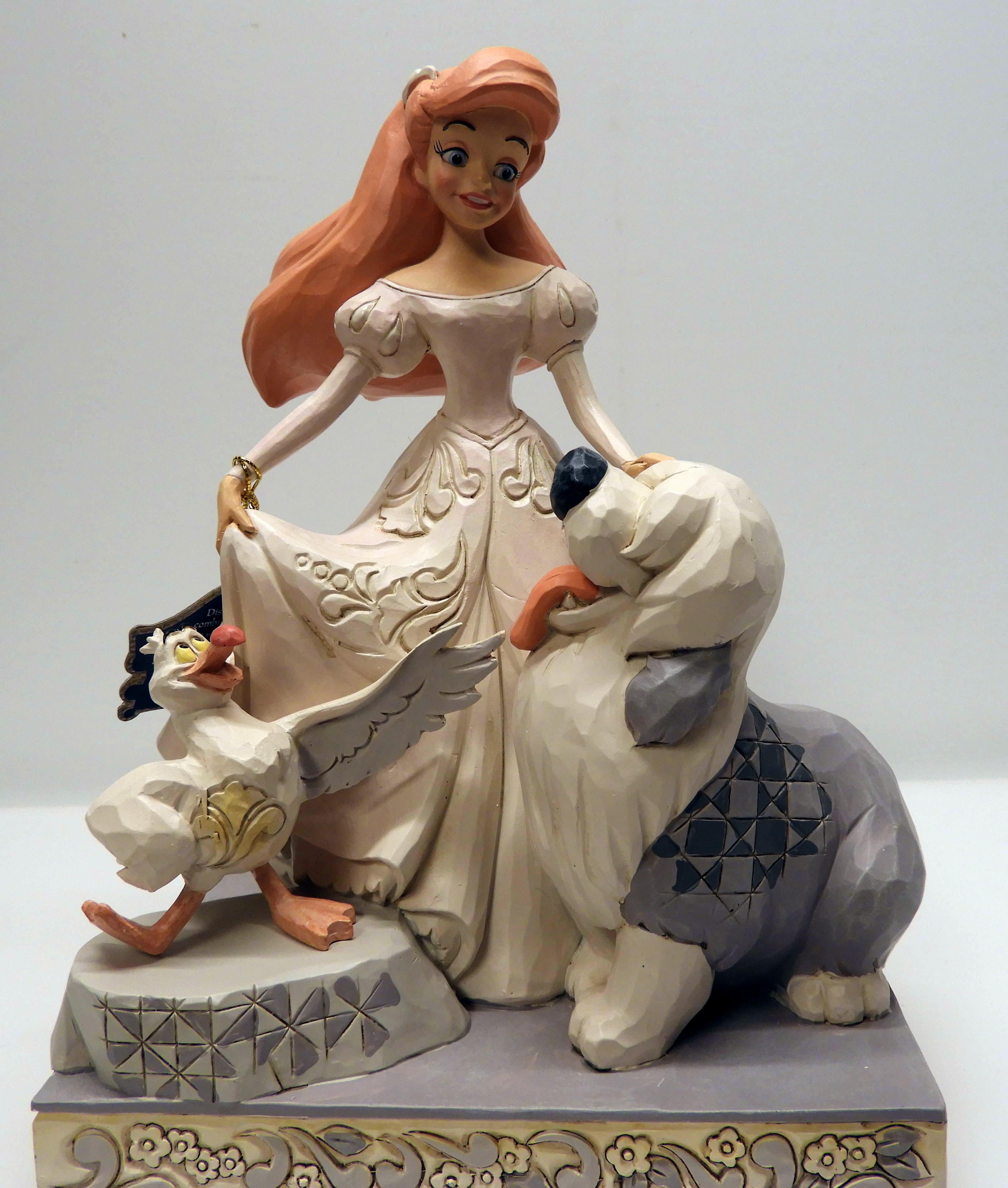 Disney traditioner Spirited Siren -White Woodland Ariel Figurine 