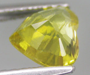 Piedra preciosa de esfena natural genuina rara de 0,90 ct - 3