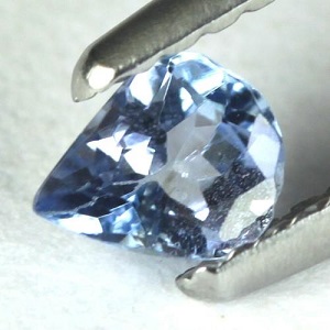 Encantadora hermosa piedra preciosa de tanzanita natural genuina rara en forma de gota