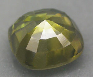 Piedra preciosa de turmalina verde natural de lujo grande de 2,92 ct - 2