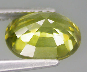 Hermosa piedra preciosa de turmalina verde natural de 2,72 ct - 2