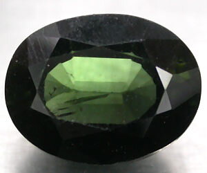 Turmalina verde natural grande y hermosa de 2,13 quilates sin tratar