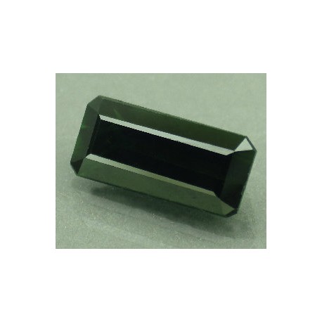 Turmalina verde natural grande muy bonita de 1,85 ct