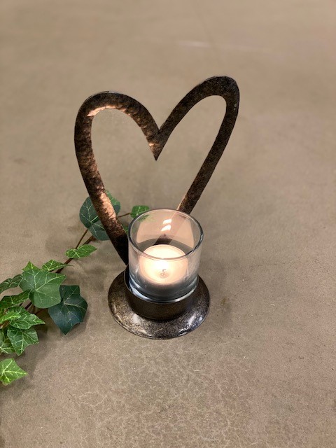 Candlestick Heart in hammered sheet metal - 20 cm - 3