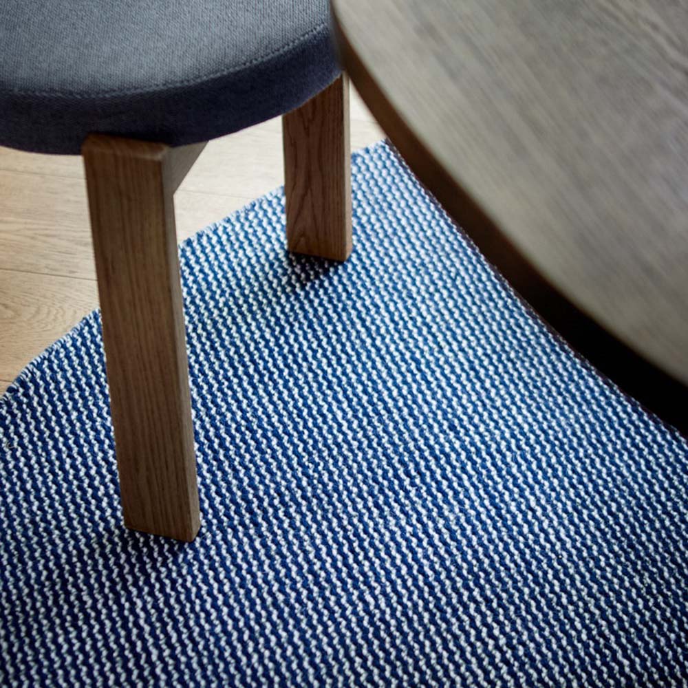 Fenris Rug Navy 200x300 - In stock - 2