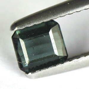 Piedra preciosa de turmalina verde azul natural muy rara