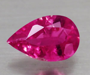 Hermosa piedra preciosa de turmalina rosa natural en forma de gota
