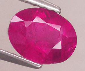 Hermosa piedra preciosa de turmalina rosa natural genuina ovalada - 3