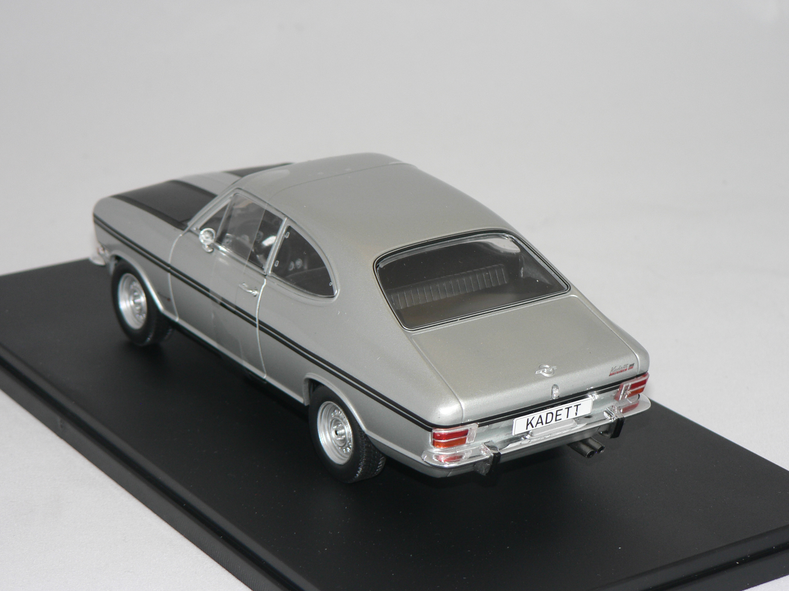 Opel Rally Kadett  1969  1:24 Whitebox - 2