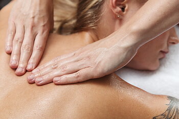 Plus tillval Rygg & nackmassage 15 minuter