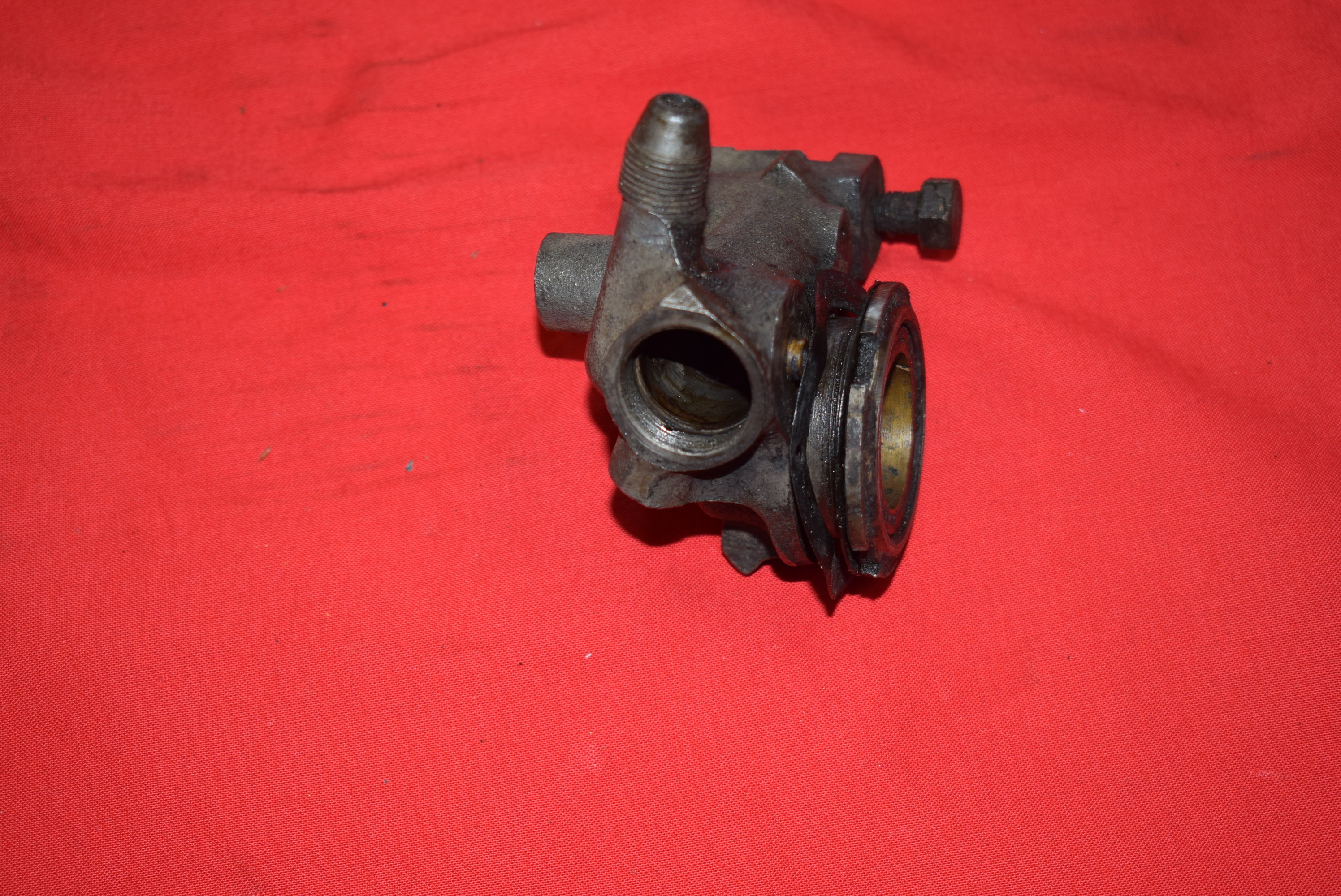 Oil Pump Housing Harley D DL 45" 1931 Only #143