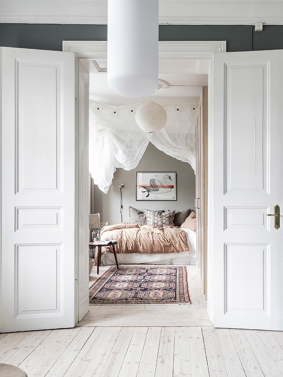 R GRAPHIQUE Le Cygne   - 2