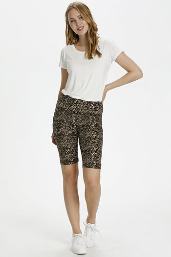 Culture - Semira Shorts Spring gardenia Leo