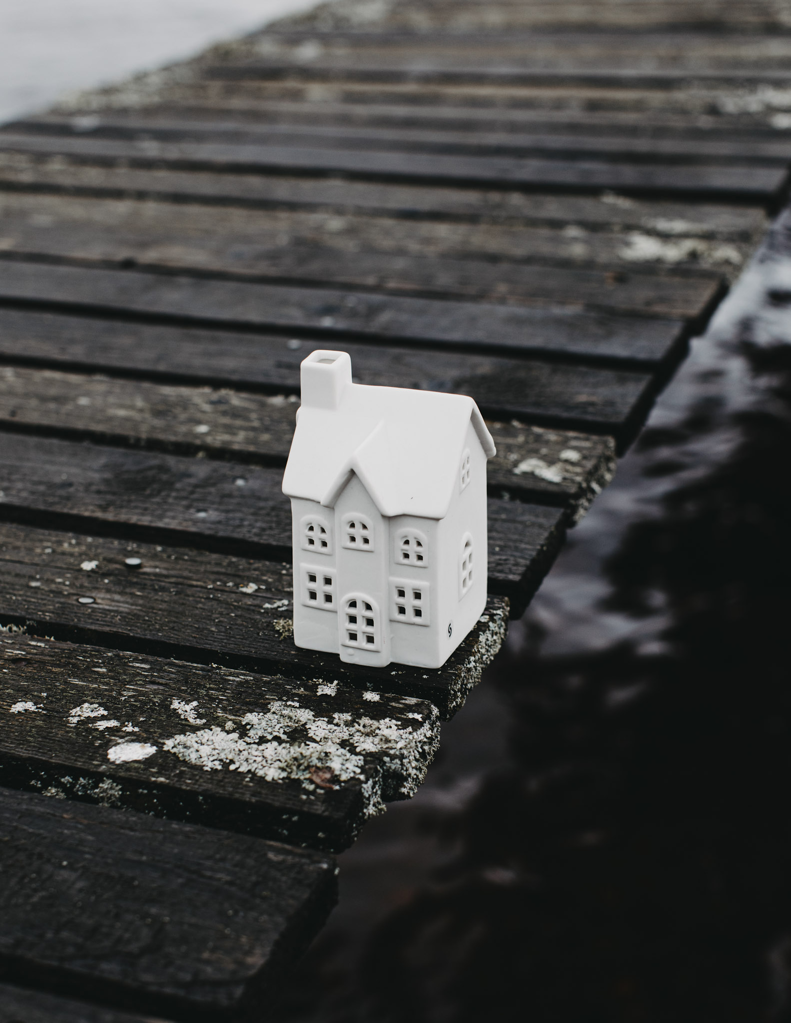 The Village - House Lantern - Lantern House - White - No. 2 - 7