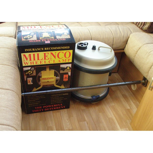 Teleskopstång, spännvidd 89-167 cm