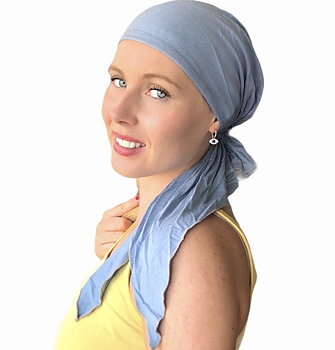 Iris, bambu, ljusblå sjal vid håravfall