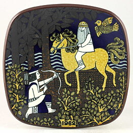 Raija Uosikkinen (Kalevala) Annual Wall Plate 1982 20 cm  [Sample Images] 