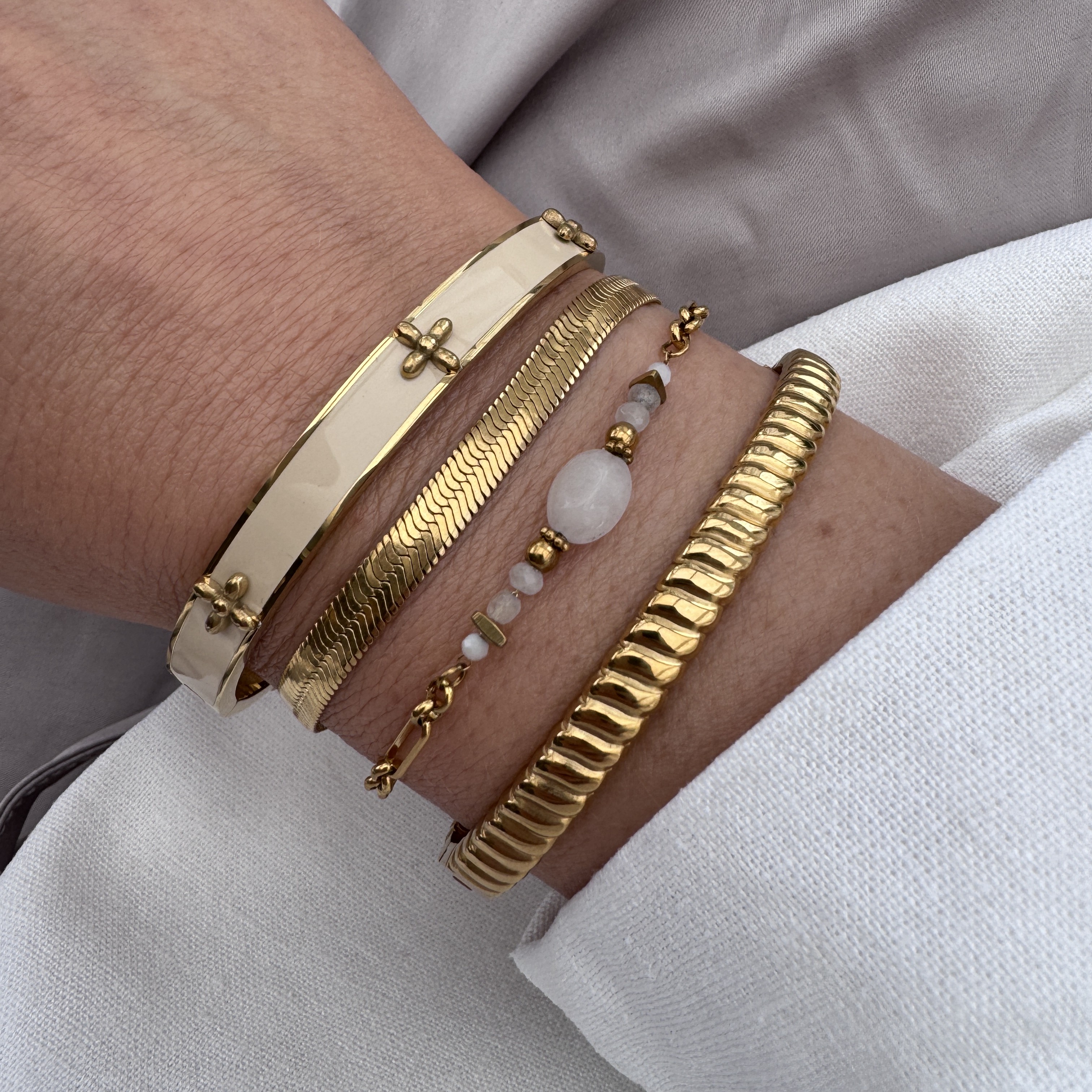 Valencia bangle nude gold - 5