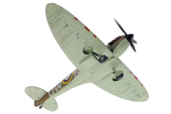 TAMIYA 1:48 Supermarine Spitfire MKI - 6