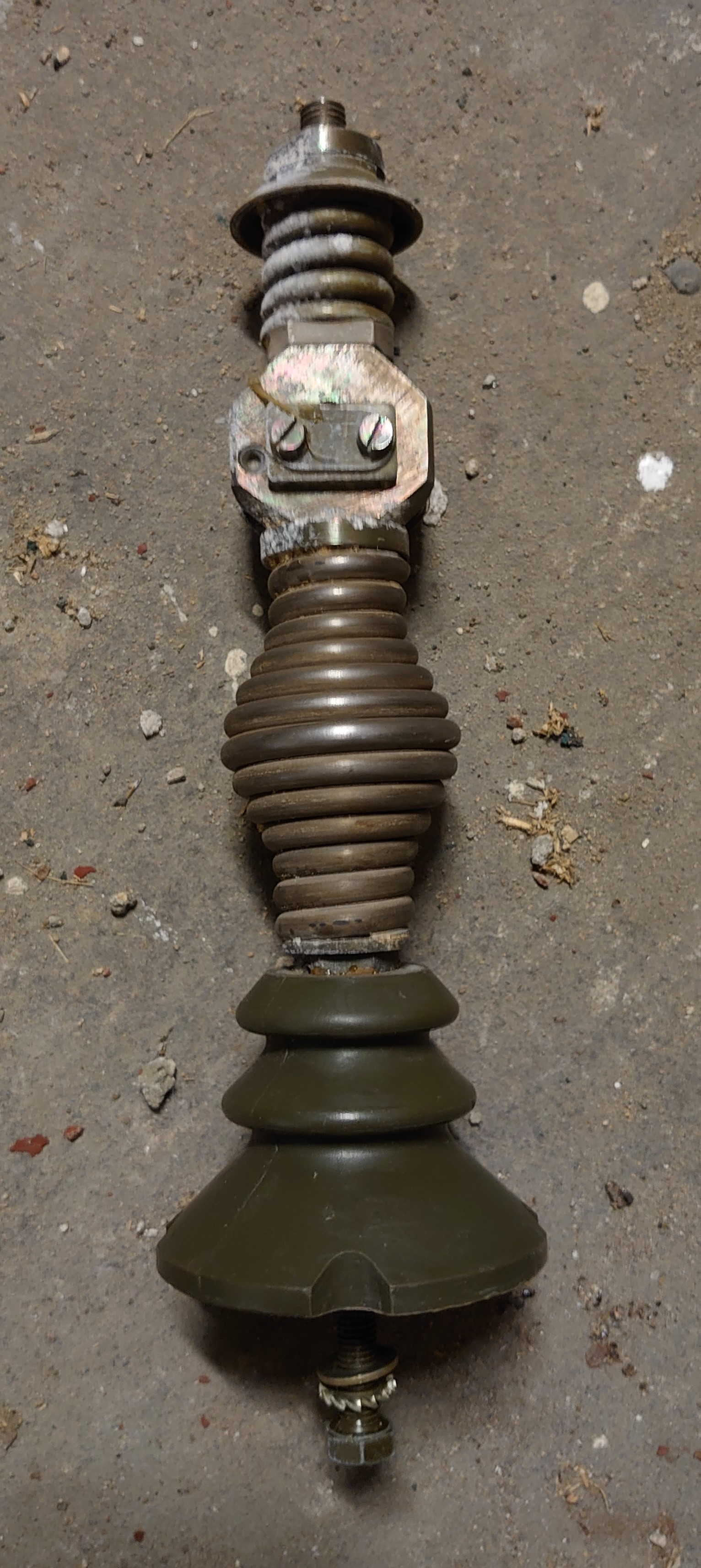 Antennfäste