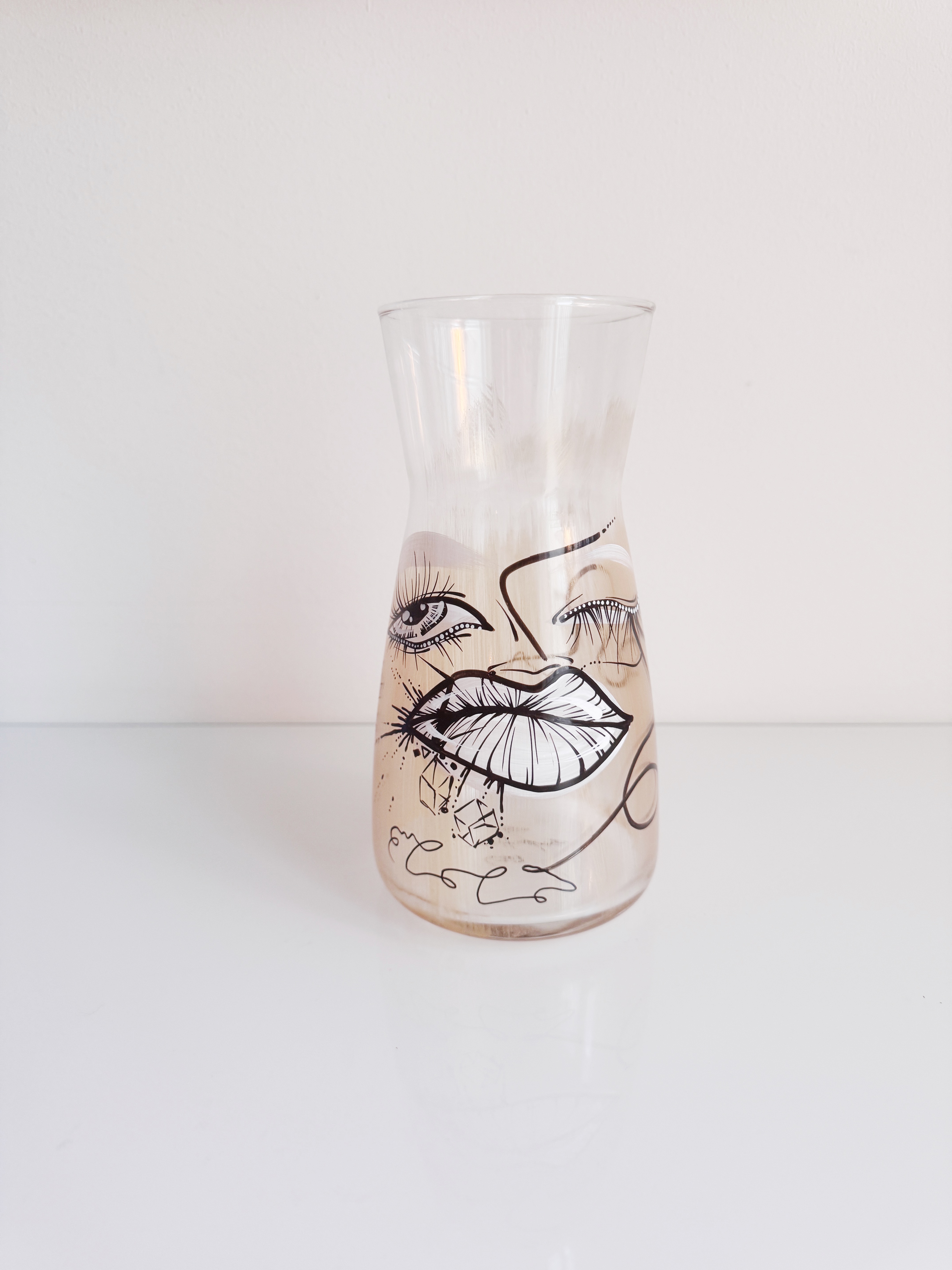 Antonéllá - Karaff - 6