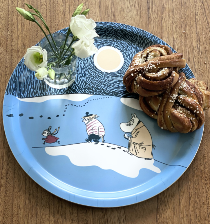 Moomin Round Tray 31 cm - Winter 2021 - 2